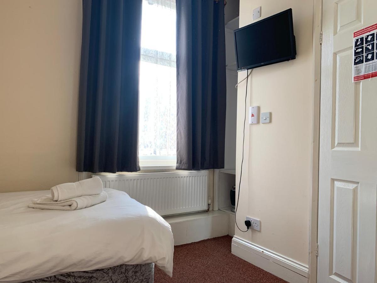 St Anne'S Road Guest House Exeter Exterior photo